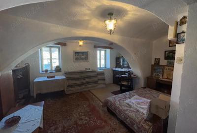 Casă cu 6 camere cu Teren 450 Mp în Aluniș - 20