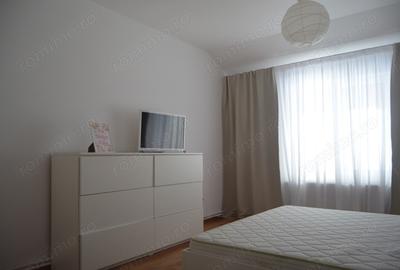 Apartament cu 3 camere decomandat în Poiana Țapului - 2