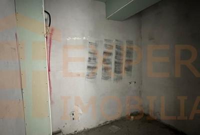 Apartament cu 2 camere decomandat în Far - 9