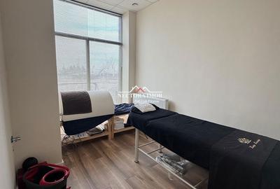 Spațiu comercial, de 76 mp, în Centura - 3