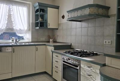 Casă cu 5 camere cu Teren 665 Mp în Progresul - 5