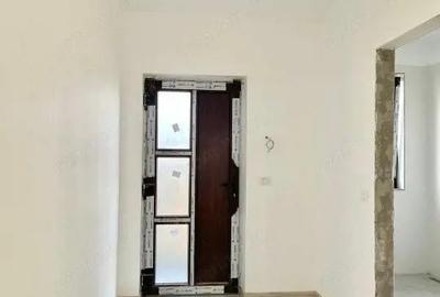 Casa individuala de vanzare cu 4 camere si teren de 532 mp, zona Remetea Mare - 1