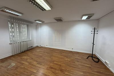Spatiu de birouri de vanzare in zona *Natiunile Unite* - 7