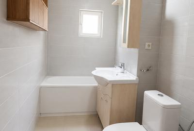 Apartament cu 3 camere decomandat în Bucovina - 4