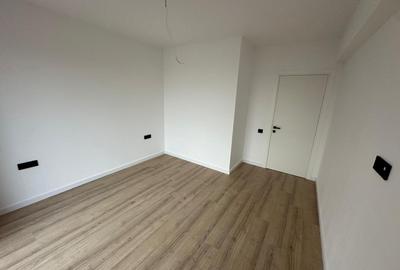 Apartament cu 3 camere decomandat în Titan - 9