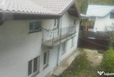 Casă cu 4 camere cu Teren 100 Mp în Miroslava - 3