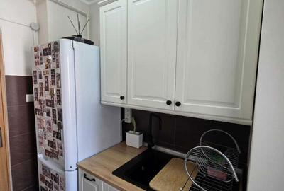 Apartament cu 3 camere semidecomandat în Gheorghe Lazăr - 5