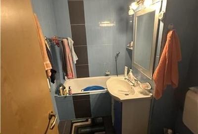 Model mare la etajul 2 ?n bloc anvelopat - 6