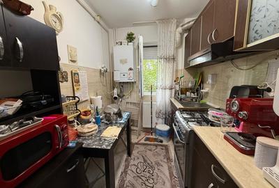 Apartament 4 camere, semidecomandat, 69 mp, Craiovita Noua, Zona Orizont - 5
