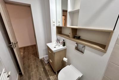 Apartament cu 4 camere semidecomandat, mobilat în Republicii - 20