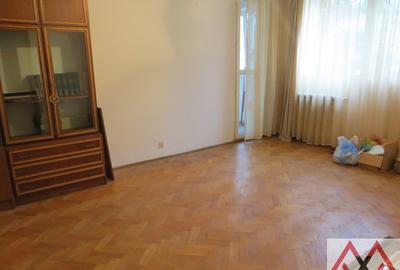 Apartament cu 4 camere semidecomandat în Titan - 14