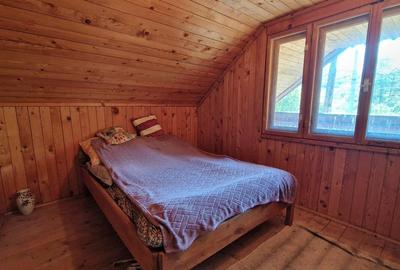 Casă cu 4 camere cu Canalizare în Băița - 13