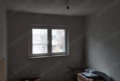 3 camere decomandate Bistrita Lac etaj 1 - 2