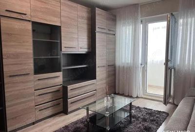 Apartament cu 3 camere semidecomandat în Minerul - 11