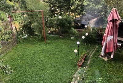 Casă cu 6 camere cu Teren 284 Mp în Poiana - 1