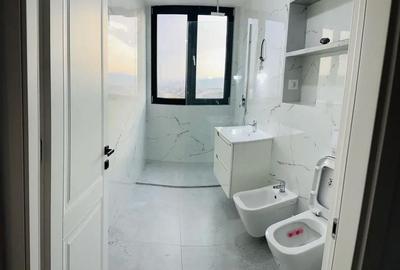 Apartament cu 3 camere decomandat în Burdujeni - 1