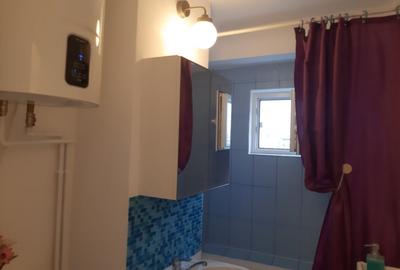 Proprietar, închiriez garsoniera la 2 min de metrou Timpuri Noi - 4