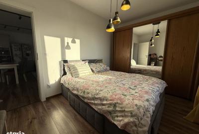 Casă cu 4 camere cu Teren 330 Mp în Păulești - 2