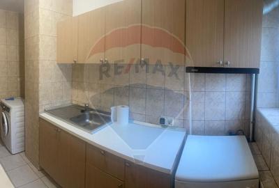 Inchiriere apartament  3 camere,  zona Plumbuita - Colentina Inchiriere apartament  3 camere,  zona Plumbuita - Colentina - 7