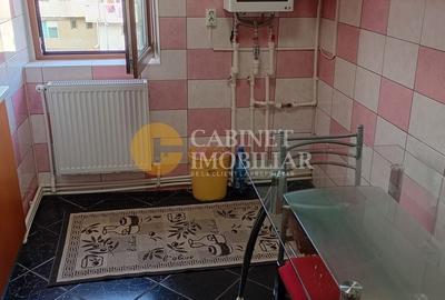 Apartament cu 3 camere decomandat, mobilat în Tătărași - 4