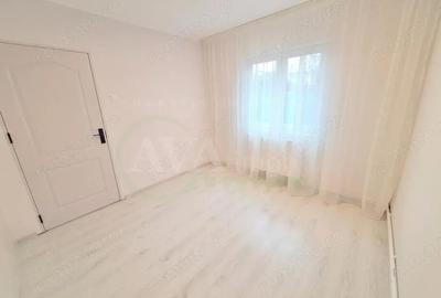 Apartament cu 3 camere în Central - 14