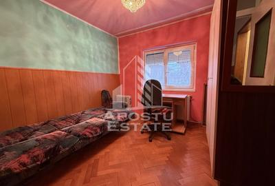 Apartament cu 3 camere decomandat, mobilat în Central - 8