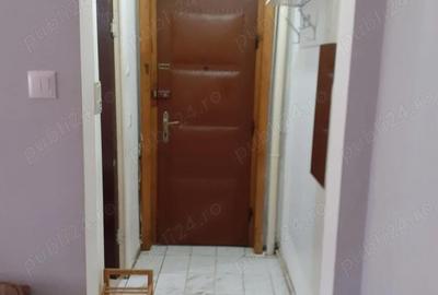 Apartament cu 2 camere nedecomandat în Dâmbu Pietros - 3