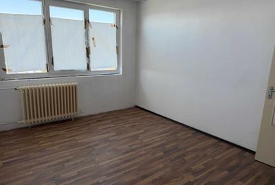 Apartament cu 2 camere semidecomandat în Drumul Taberei