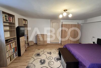 Apartament cu 2 camere decomandat, mobilat în Sub Arini