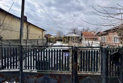 Casă cu 5 camere cu Canalizare în Dărmănești - 1