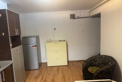 Apartament cu 2 camere nedecomandat în Central - 2