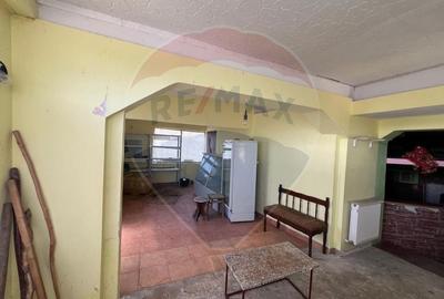 Casa / Vila cu 5 camere de vanzare - 11