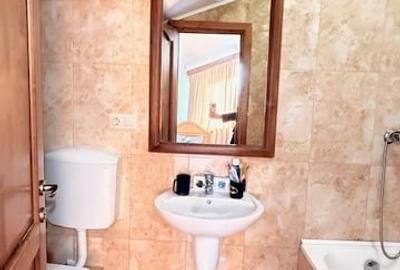 Casă individuală cu 4 camere cu Canalizare în Vest - 19