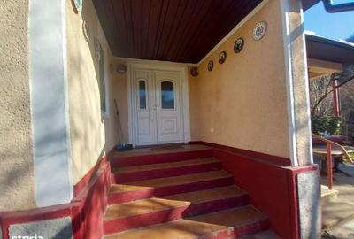 Casă cu 3 camere în Ferneziu - 3