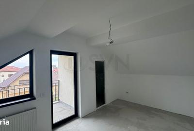 Casă cu 4 camere în Pipera