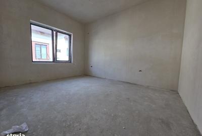 Casă cu 4 camere în Bragadiru