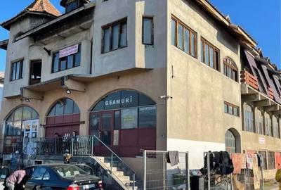Spațiu comercial, de 1,037 mp, în Central - 3
