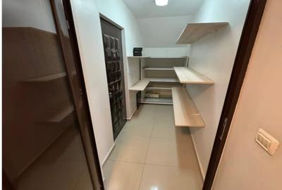 Spațiu comercial, de 100 mp, în Central - 13