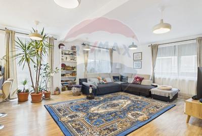 Casă cu 5 camere cu Teren 500 Mp în Central - 2