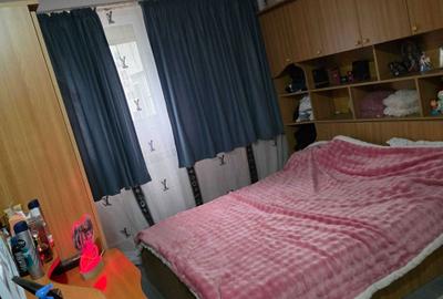 Apartament cu 3 camere decomandat în Micro 18 - 2