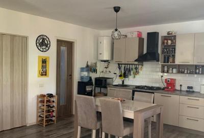 Casa nou construita - Sat Camineasca 40 km din Bucure?ti - 4