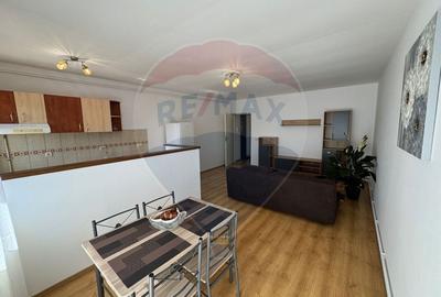 Apartament cu 2 camere de inchiriat - 1