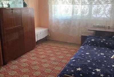 Apartament cu 3 camere decomandat în Crihala - 4