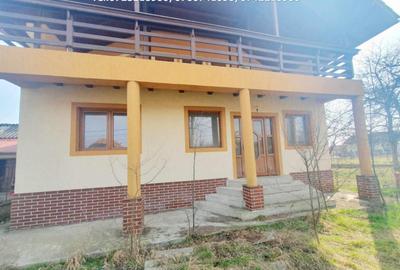 Casa D+P+M, situata in Arcani (Campofeni) - 15