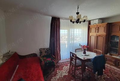 Apartament cu 2 camere decomandat în Exterior Vest