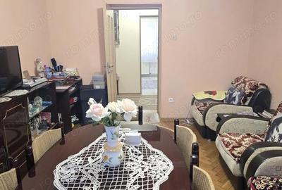 Apartament cu 3 camere decomandat în Central - 14