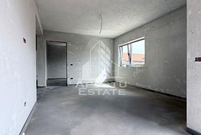 Casă cu 4 camere cu Teren 300 Mp în Central - 3