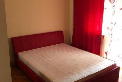 Garsonieră semidecomandată în P-ța Victoriei - 1