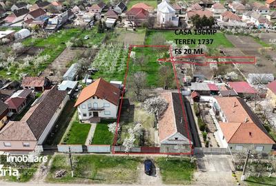 Casă cu 4 camere cu Teren 1737 Mp în Livada - 2