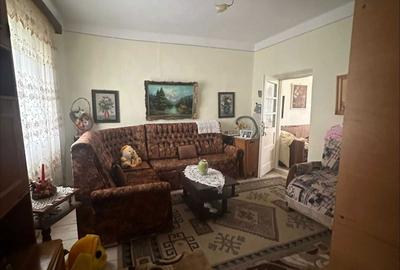 Casă cu 4 camere în Belcești - 5